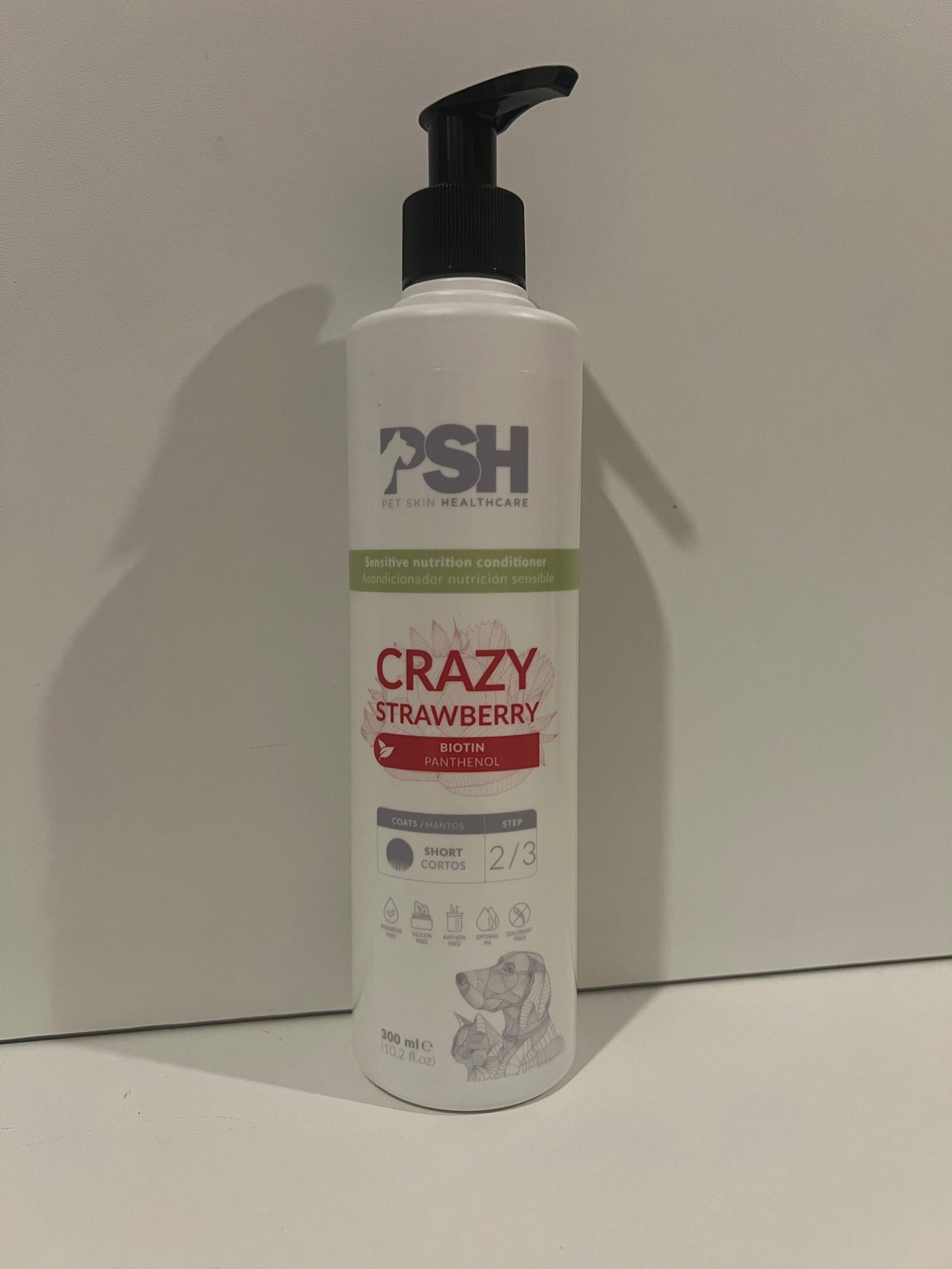 CRAZY STRAWBERRY restoring conditioner